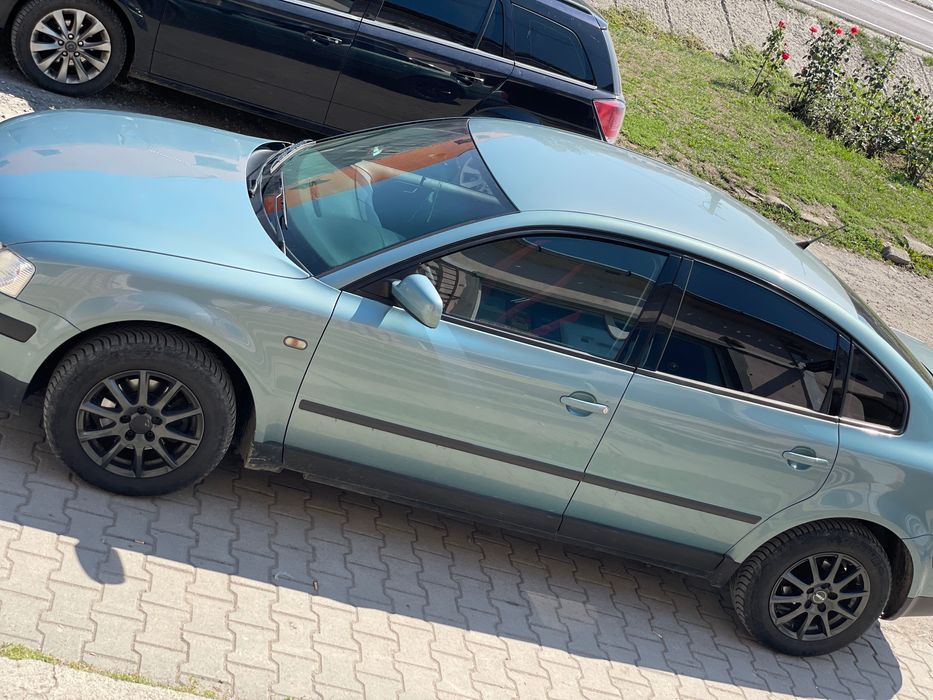 Vând sau schimb cu atv ! Pasat 1.8 benzină