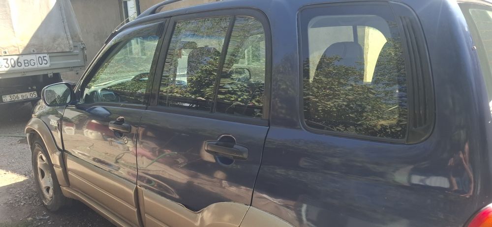suzuki grand vitara продам