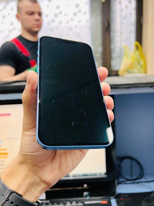Iphone 13 256gb 77%