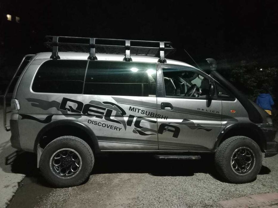 авто наклейки здесь