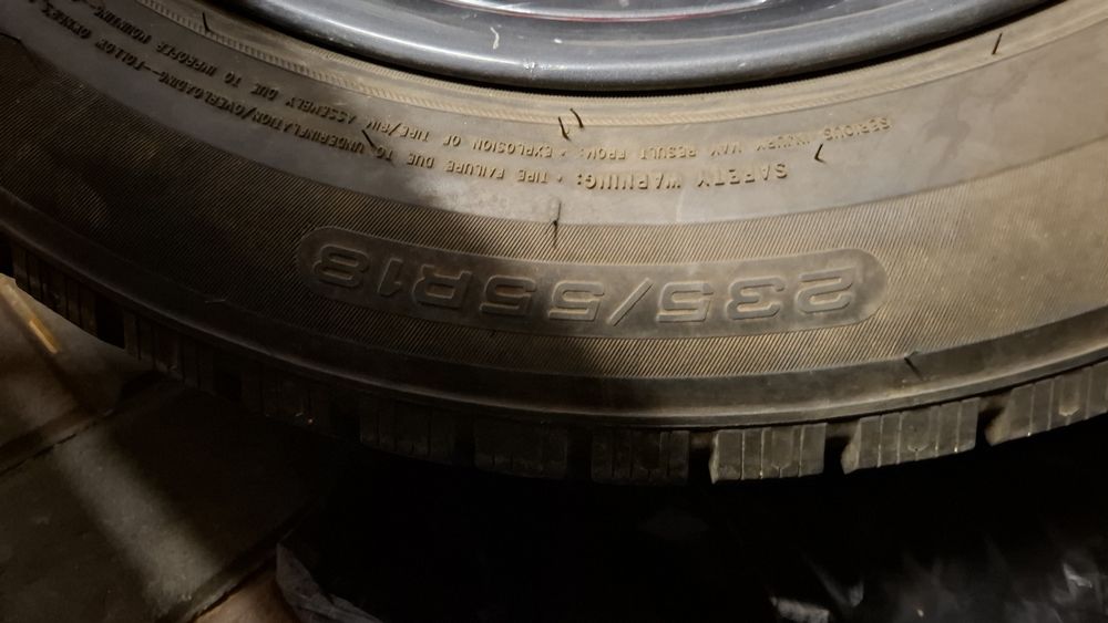 Продам резину с дисаами