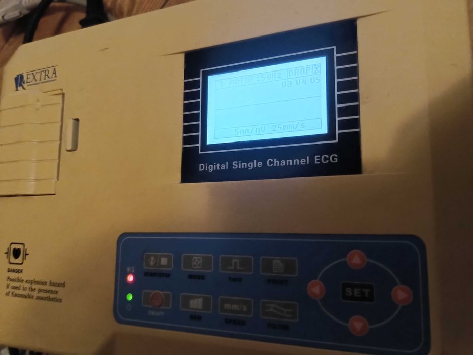 Electrocardiograf CONTEC ECG100G profesional digital/Ekg inima/aparat