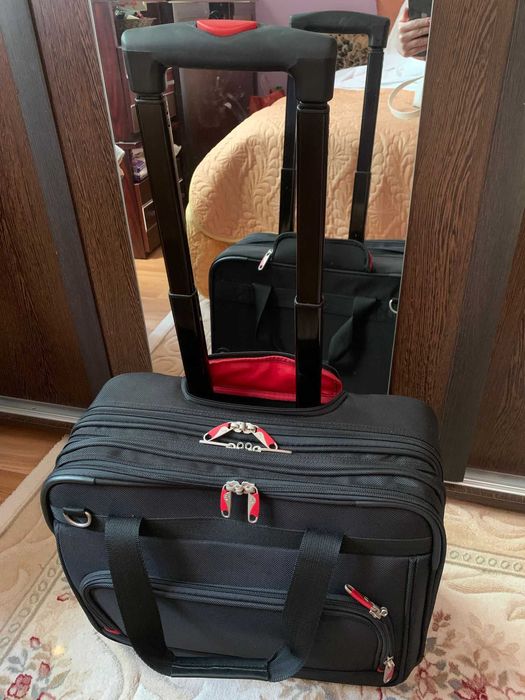 Geanta business pentru laptop si haine pentru calatorie