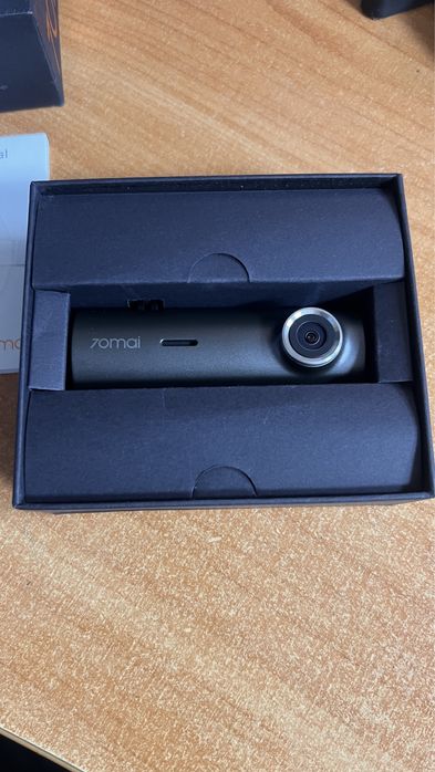 Видеорегистратор 70 mai m300