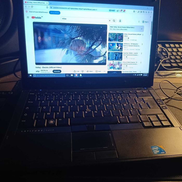 Vand laptop Dell E4310 cu procesor Intel i5 de 2.67GHz