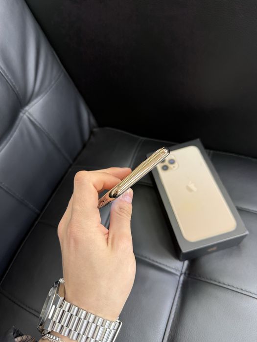 Продам айфон 11 про 64гб