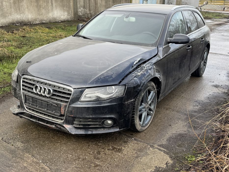 Audi A4 B8 2011 avariat