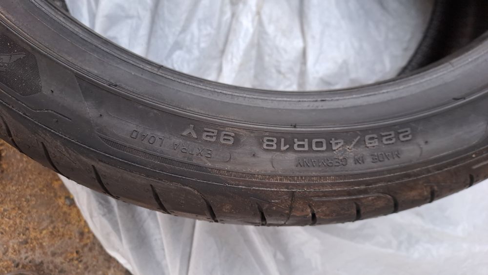 1бр. Нова 225/40/18 Goodyear