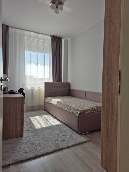 Persoană fizică vând penthouse modern etajul 9  Avantgarden
