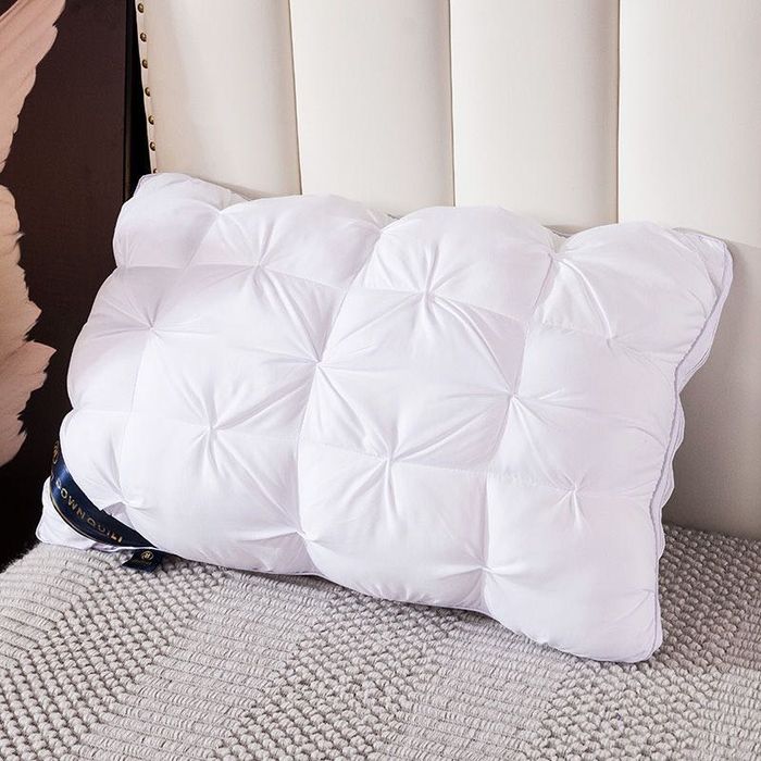 Подушки Hilton garden