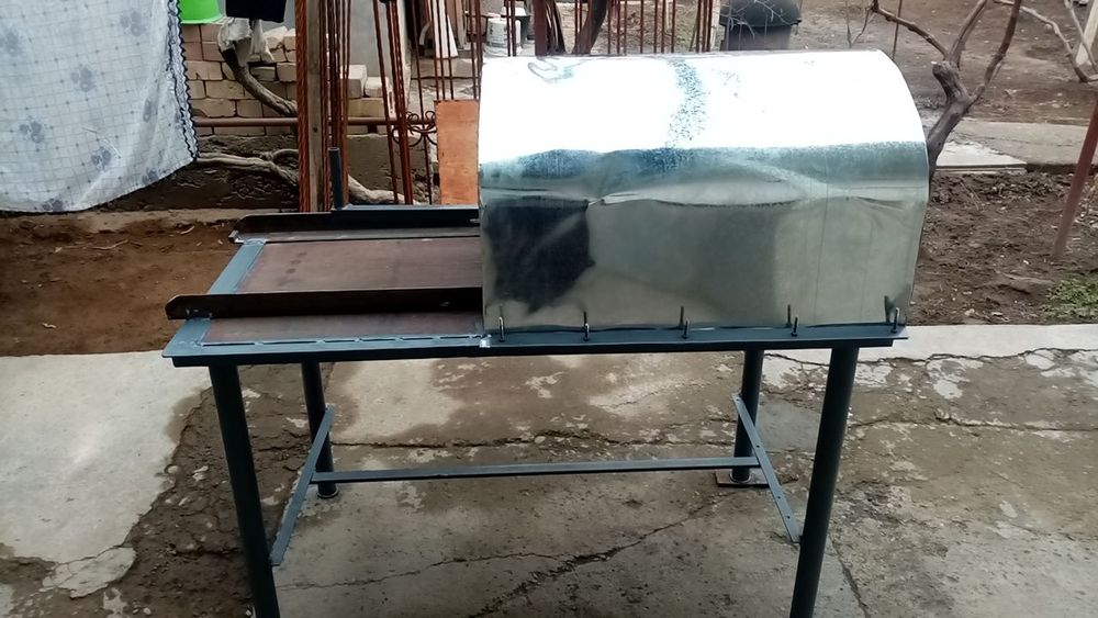 Lavash hamirini pishiradigan aparat