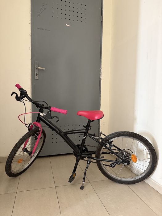 Розово детско колело