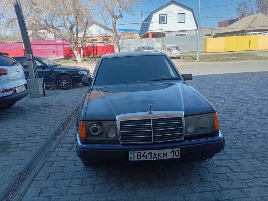 Мерс 124 на разбор