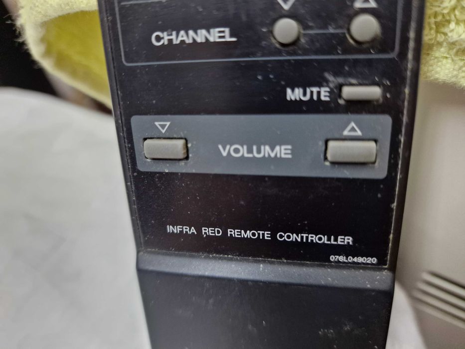 Продавам дистанционно за ORION 076L049020, телевизор