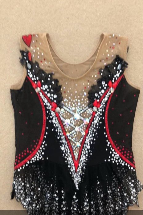 Трико за художествена гимнастика