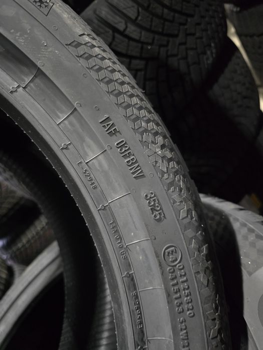 245/40/19 Continental 4бр