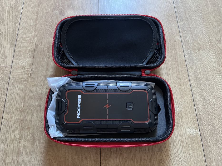 Супер Мощен Джъмп Стартер 8000А / 26800 mAh + Flashlight + Power Bank