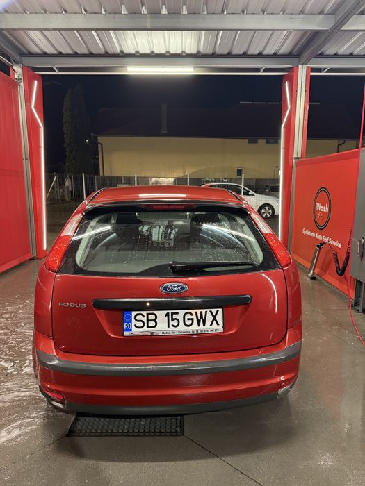 Ford focus MK 2 1.4i