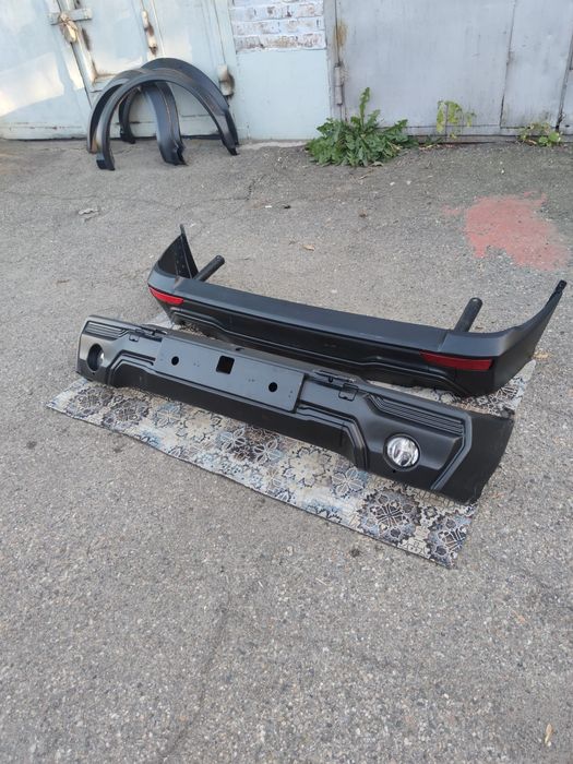 Продам бампера на Ниву