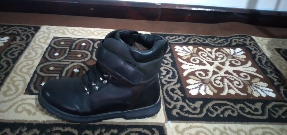 Обувь 37 размер хорошее состояние