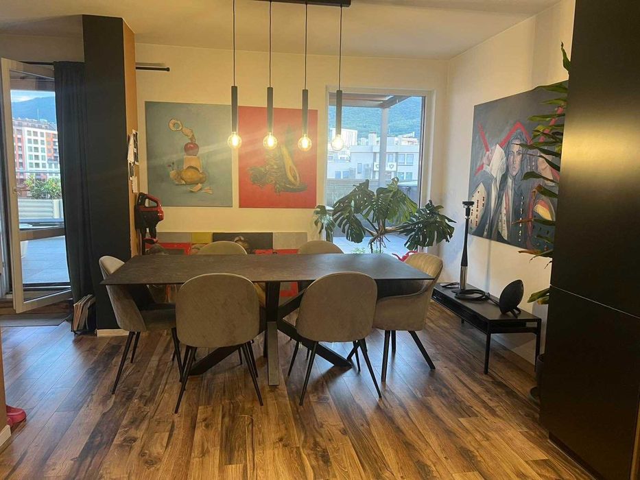 Тристаен апартамент в Манастирски ливади