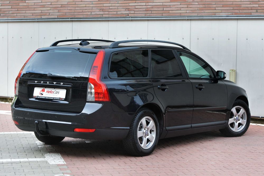 VOLVO V50 2010 — imagine 3