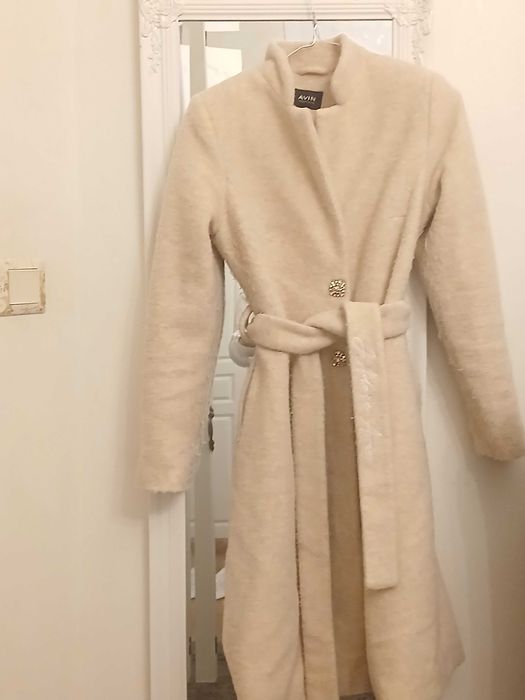 Сако с монограм Авин