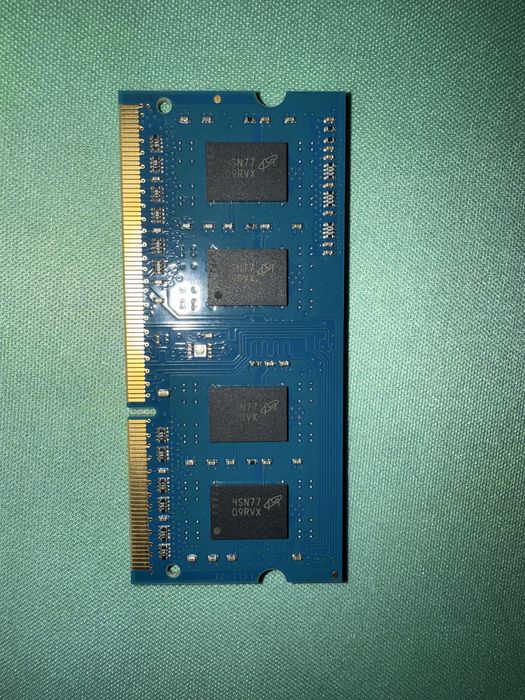 Оперативная память 2 штучки