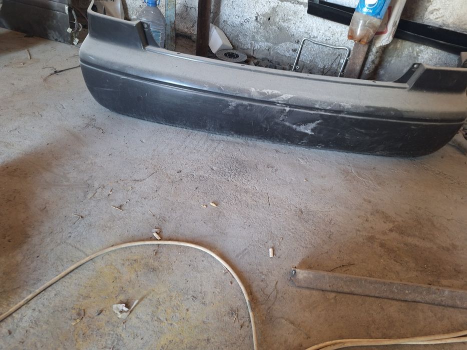 Продам бампер задний  камри 20