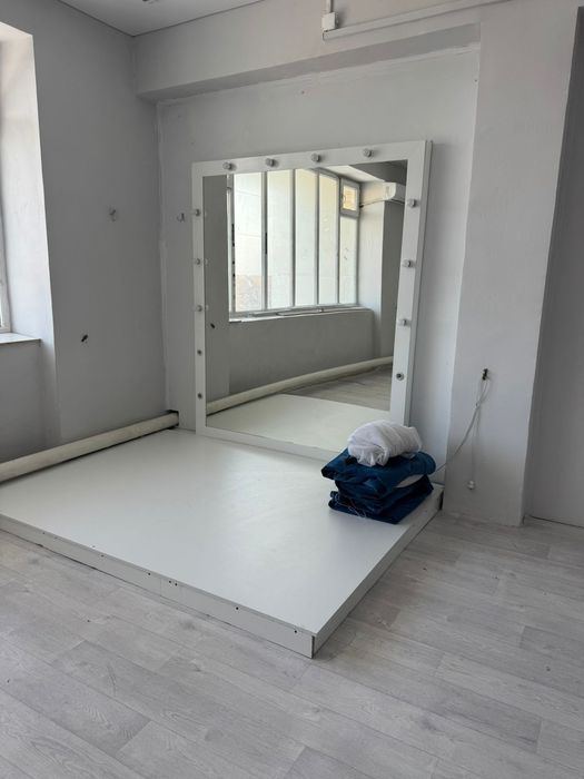 Продаётся подиум