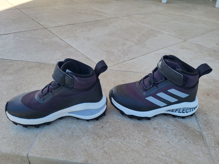 Детски боти Adidas