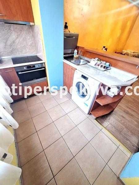 Продава се Тристаен апартамент в Пловдив, Кършияка - 65 кв.м за 1035 €/кв.м - Снимка #2