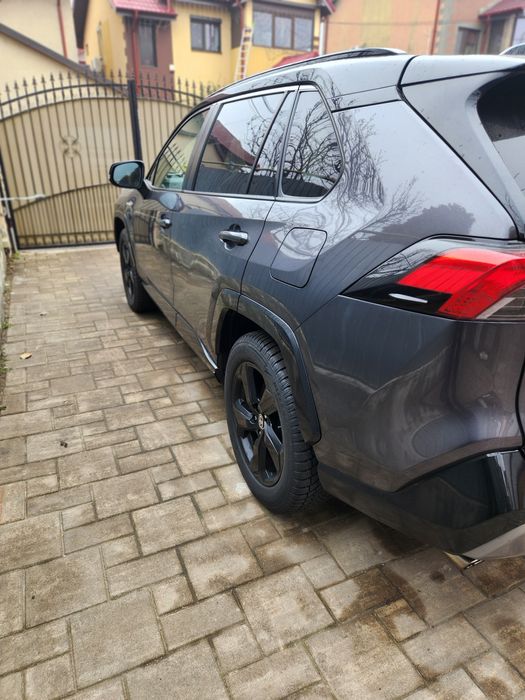 Vand Toyota rav 4 4x4 hybrid garantie