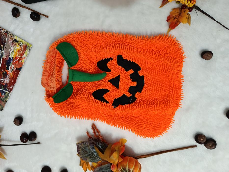 Hăinuță pentru căței de talie mica/ medie model dovleac Halloween