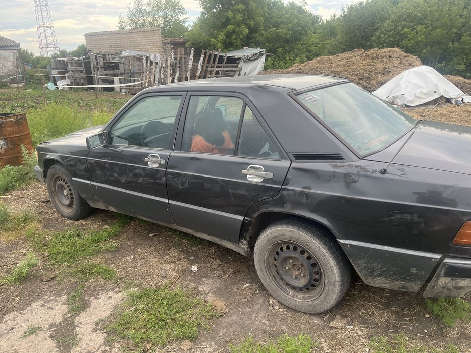 Мерседес бенз 190
