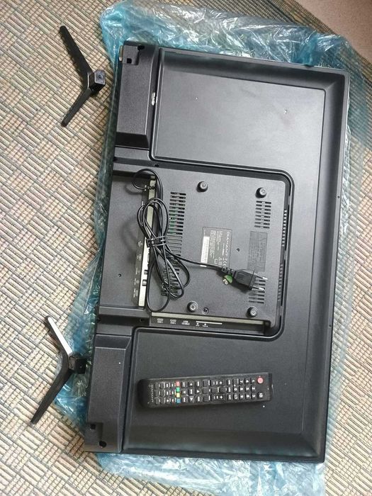 Продавам два ТВ: Нео 40" и Диамант 32" с чисто нови ЛЕД ПОДСВЕТКИ