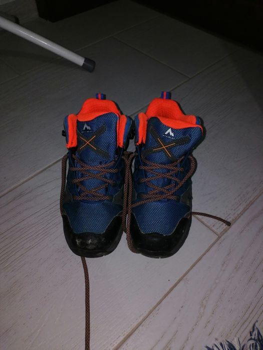 Туристически обувки 36 номер