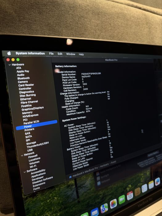 КАТО ЧИСТО НОВ Macbook Pro M1 13.3" + Magic Mouse + калъф