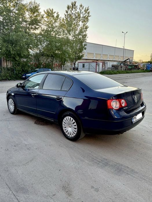 VOLKSWAGEN Passat 2006 — imagine 5