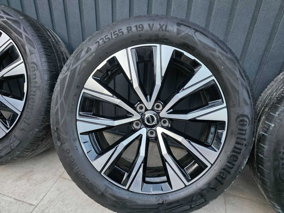 Continental 235 55 19 EcoContact 6 DOT 2023 год 6 мм