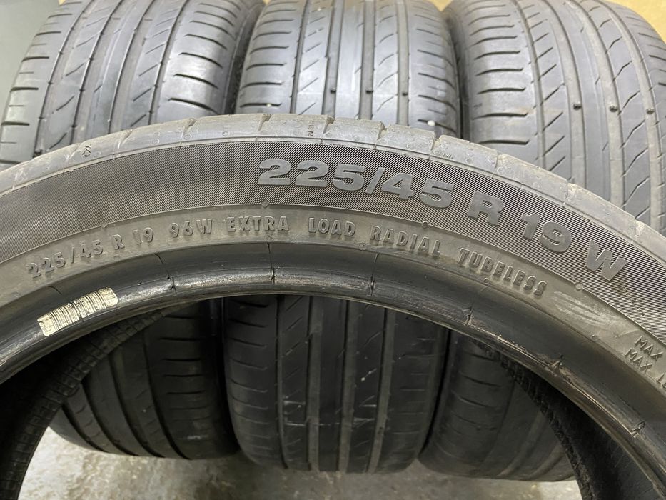 Anvelope vara  225/45R19 Continental CSC 5 96W XL