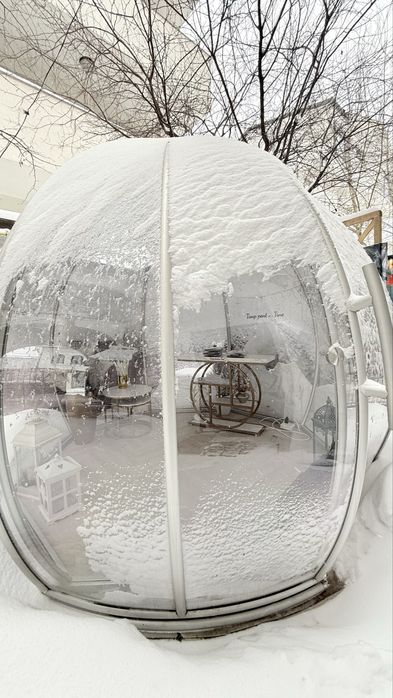 Vând IGLOO Astreea Max M, policarbonat, încă în garanție