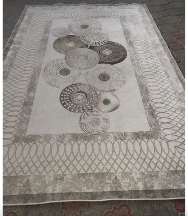 Продам палас в нормалном состояние не дорого