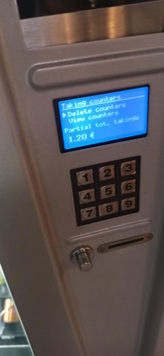 Продавам Италиански вендинг автомати GPE