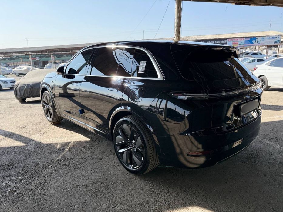 Li 7 ultra 25.25 yil 8000 km kraska tozza tanirovka oldi broni plyonka