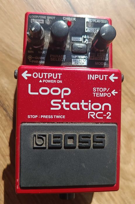 Ефектен педал - Boss Loopstation