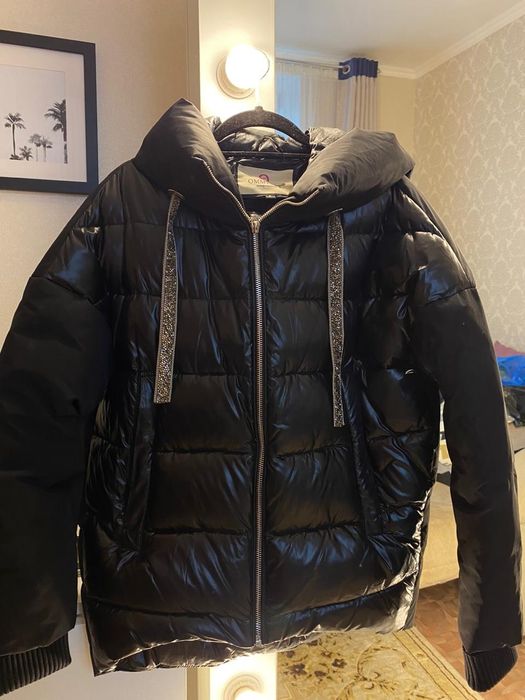 Продам верхнюю одежду!