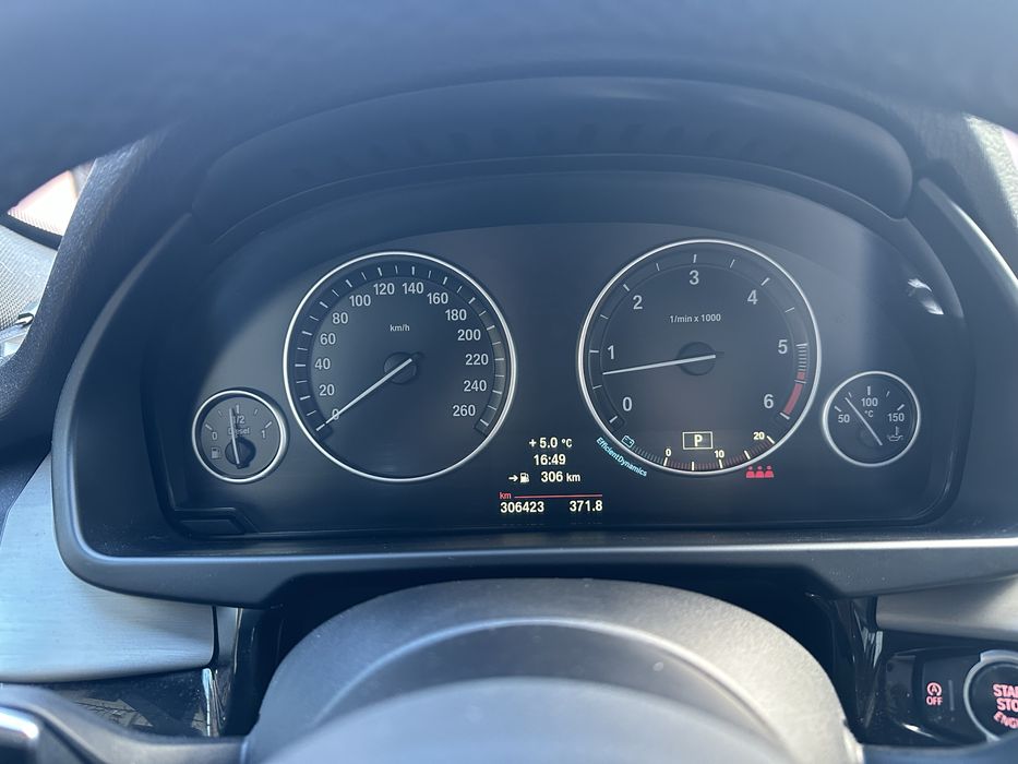 BMW X5 F15  X drive 7 locuri euro 6 NECESITA SCHIMB DISTRIBUTIE