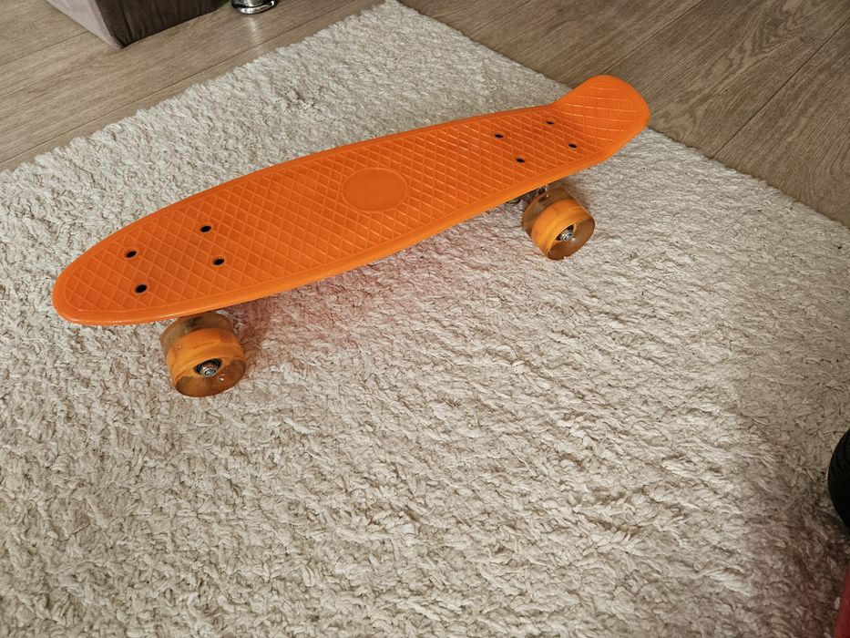 Продам скейтборд