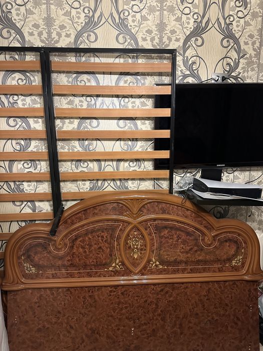 Кровать Шатура 160см на 200см